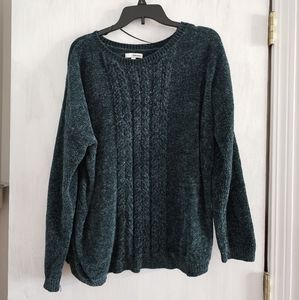 Womens green sweater size xl